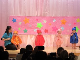 第１６回　お遊戯会【第１部　どんぐり組・もも組】